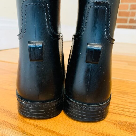 Burberry Tall Black Equestrian Style Rain Boot -- Size 39 US size 9 - Picture 6 of 15